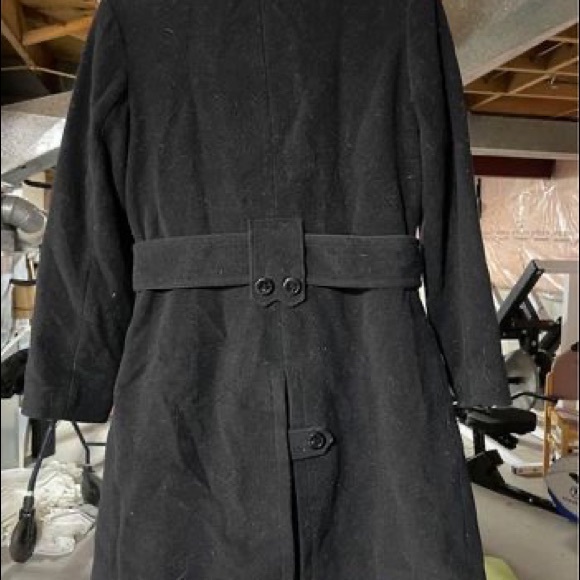 Women Pea dress coat size 12. Gently used. Warm. - Picture 2 of 3